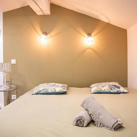 Апартаменты Le Clos Margaux - Vue Cite Medievale - 3 *